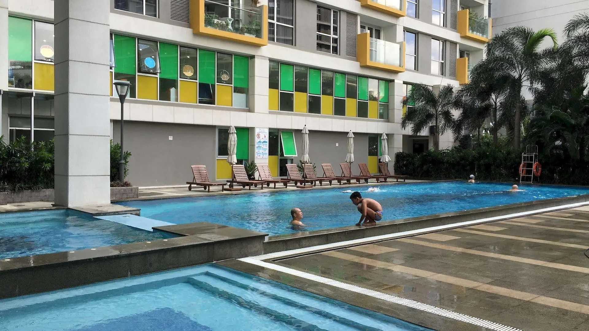 Bluesky Serviced Apartment Airport Plaza Ho Chi Minh City Vietnam